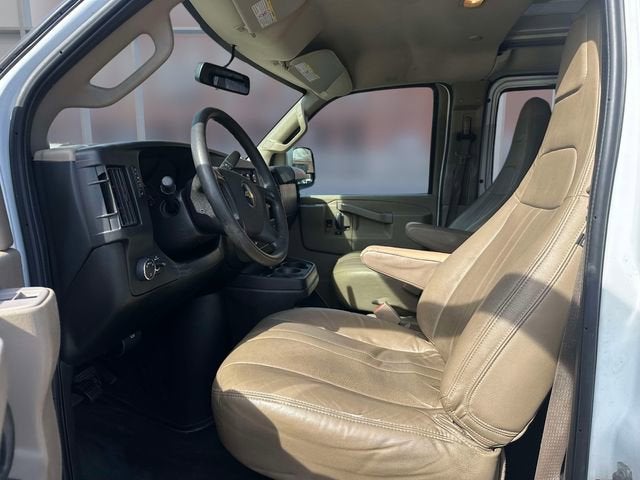 2020 Chevrolet Express Cargo 2500 RWD 2500 135"