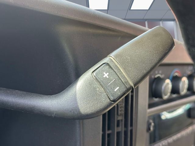 2020 Chevrolet Express Cargo 2500 RWD 2500 135"