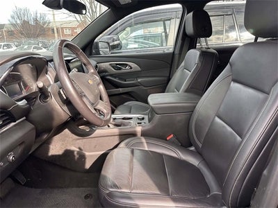 2022 Chevrolet Traverse LT Leather
