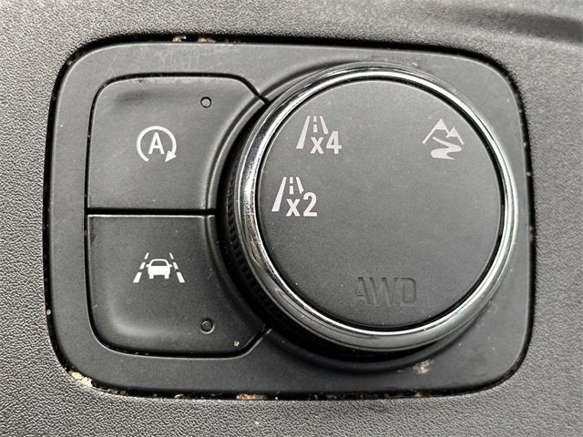 2022 Chevrolet Traverse LT Leather