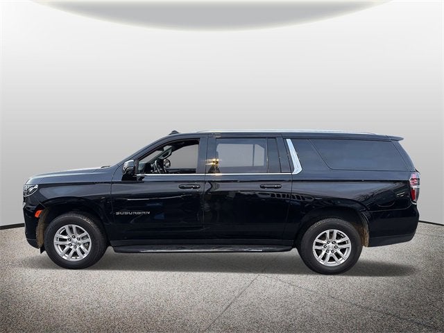 2022 Chevrolet Suburban LT