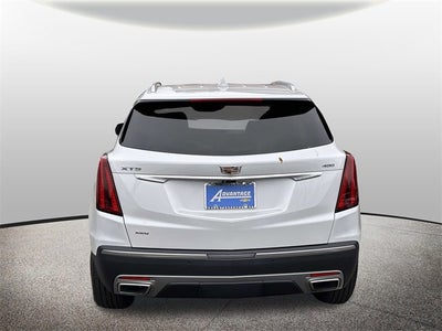 2022 Cadillac XT5 Premium Luxury