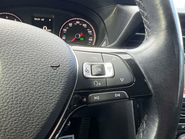 2022 Volkswagen Passat 2.0T R-Line