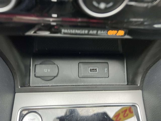 2022 Volkswagen Passat 2.0T R-Line