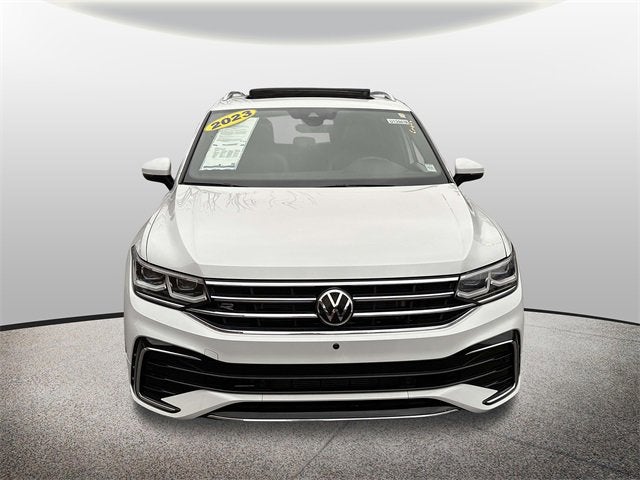 2023 Volkswagen Tiguan SEL R-Line