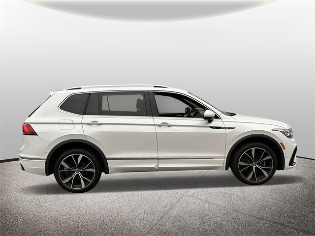 2023 Volkswagen Tiguan SEL R-Line