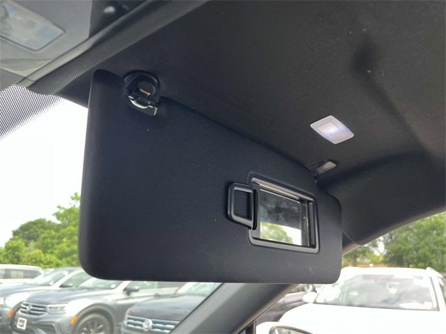 2023 Volkswagen Tiguan SEL R-Line