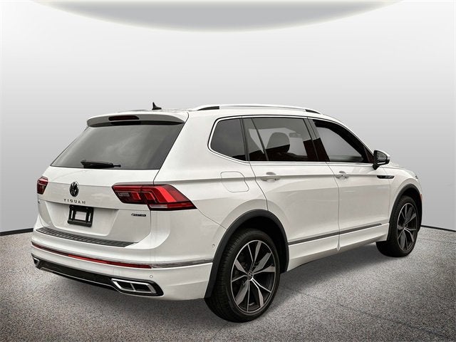 2023 Volkswagen Tiguan SEL R-Line