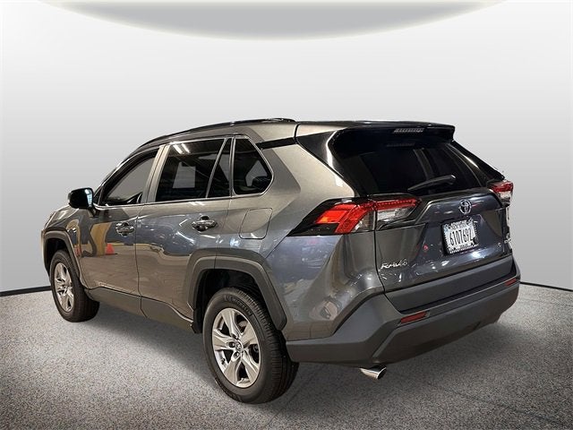 2022 Toyota RAV4 Hybrid LE