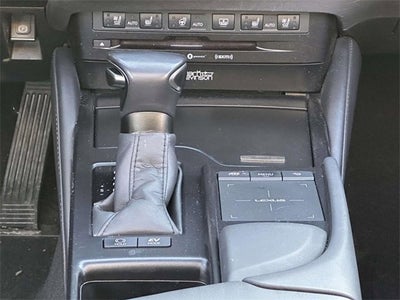 2022 Lexus ES ES 300h Luxury