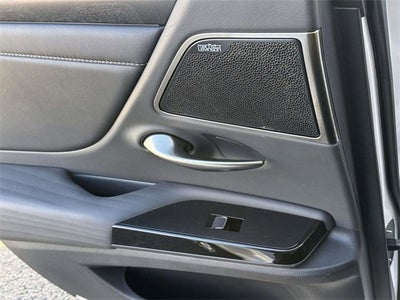 2022 Lexus ES ES 300h Luxury