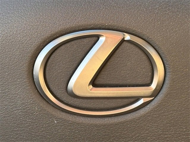 2022 Lexus ES ES 300h Luxury