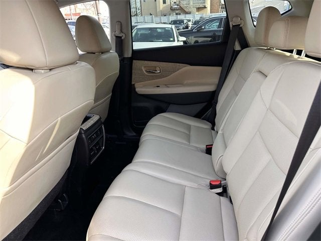 2023 Nissan Murano SL