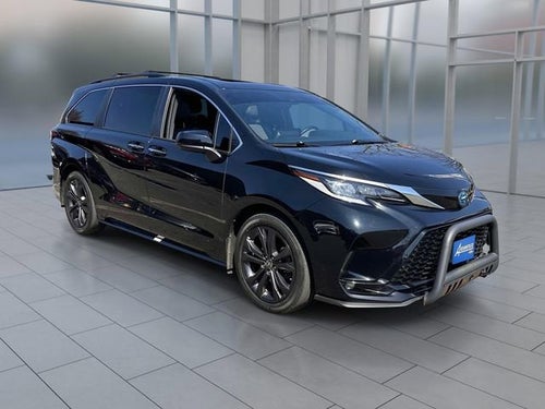 2022 Toyota Sienna XSE