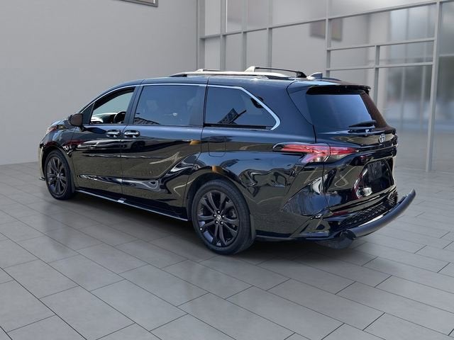 2022 Toyota Sienna XSE