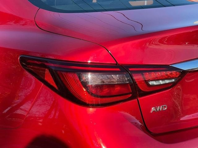 2023 INFINITI Q50 LUXE