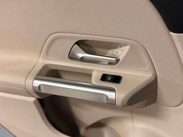 2022 Mercedes-Benz GLB GLB 250