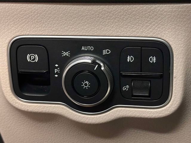 2022 Mercedes-Benz GLB GLB 250