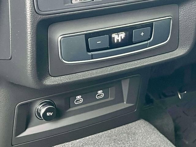 2023 Audi Q8 Premium