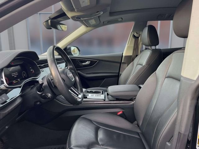 2023 Audi Q8 Premium