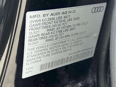 2023 Audi Q8 Premium