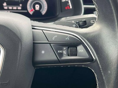 2023 Audi Q8 Premium