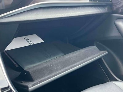 2023 Audi Q8 Premium