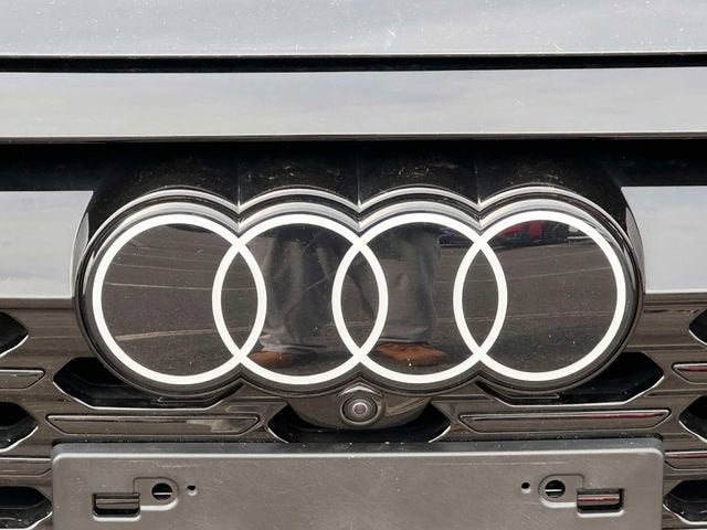 2024 Audi Q8 e-tron Sportback S line Premium Plus