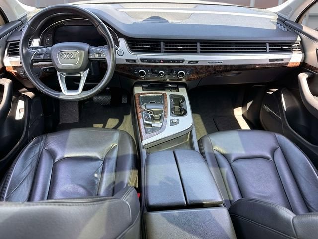 2019 Audi Q7 Premium Plus