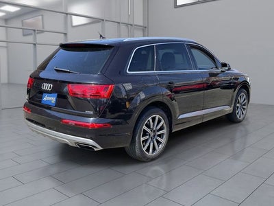 2019 Audi Q7 Premium Plus