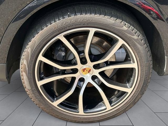 2022 Porsche Cayenne E-Hybrid