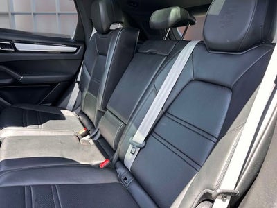 2022 Porsche Cayenne E-Hybrid