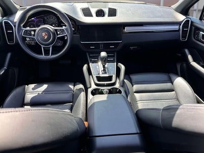2022 Porsche Cayenne E-Hybrid