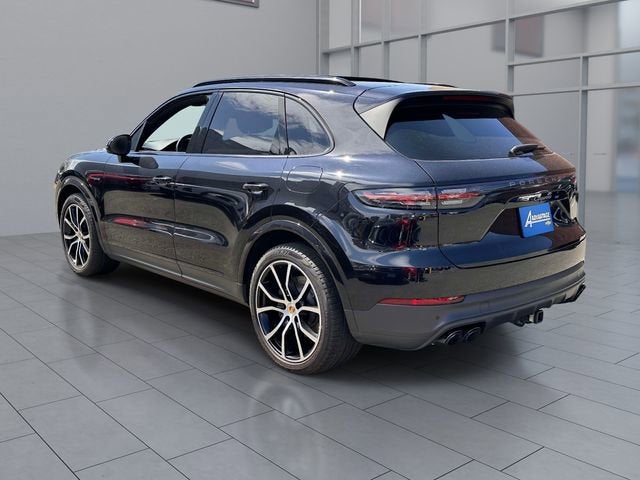 2022 Porsche Cayenne E-Hybrid